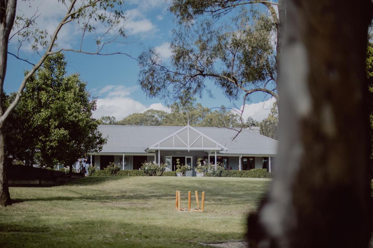 Thistle Hill Guesthouse - Walk To Many Wineries And Restaurants Pokolbin Bagian luar foto